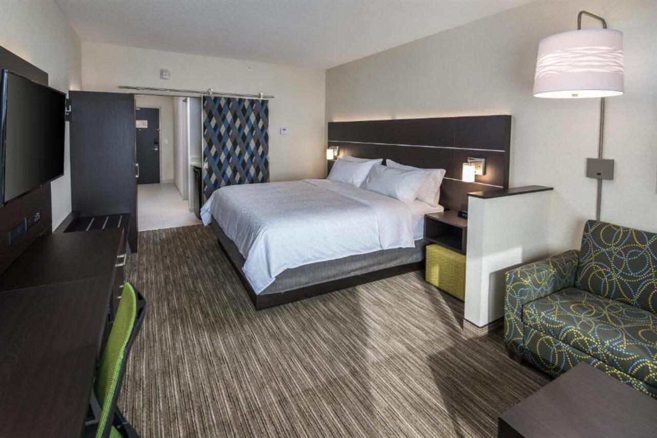 Holiday Inn Express & Suites Kelowna - East By Ihg Eksteriør bilde