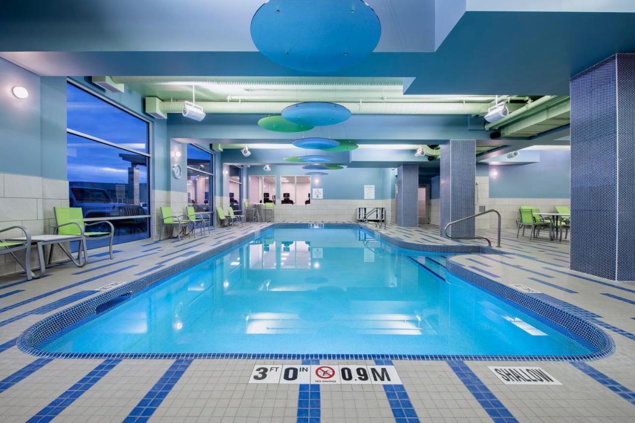 Holiday Inn Express & Suites Kelowna - East By Ihg Eksteriør bilde